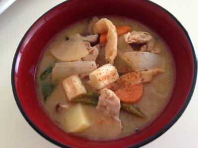 ボリューム豚汁