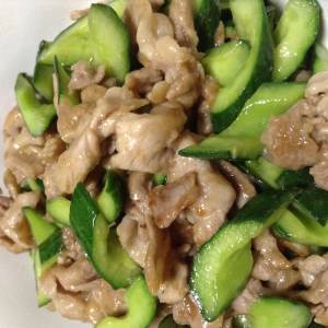 きゅうりと豚肉の香り炒め