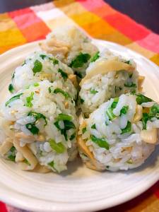 ルッコラおにぎり