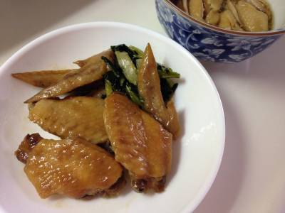 鶏手羽先のやわらか煮