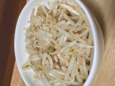 ゆでもやしのナムル