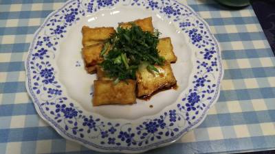厚揚げの薬味のせ