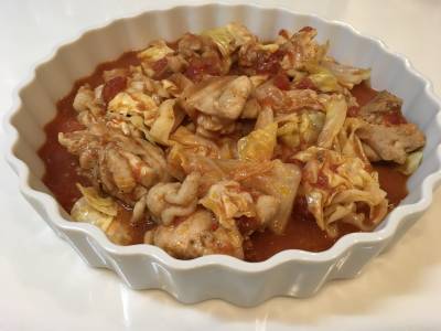 トマトとチキンの煮込み