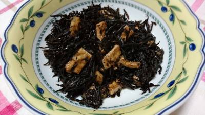ひじきの炊いたん