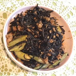 ひじきと肉そぼろのケチャップ煮