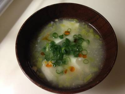 くずし豆腐とたっぷりねぎのスープ
