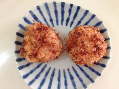 おかかのおにぎり