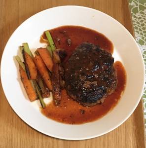 やわらか煮込みハンバーグ