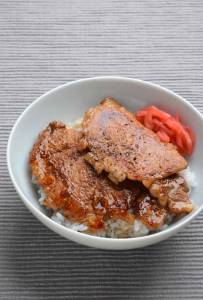 豚丼