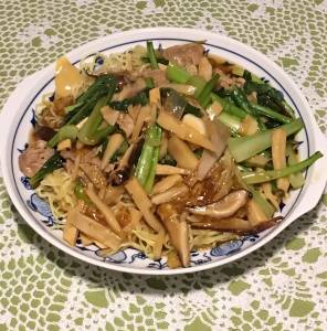 豚肉と小松菜のあんかけ焼きそば