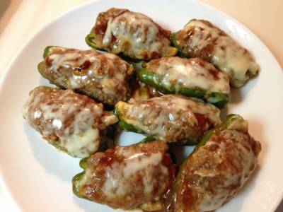 ピーマンの肉詰め