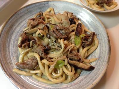 牛きのこうどん