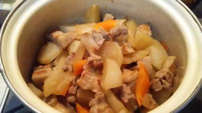 大根と豚バラ肉の南蛮煮