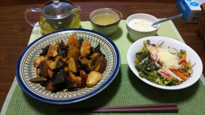 さつまいもと鶏肉の炒め煮