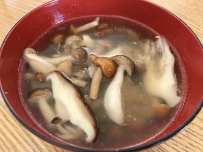 きのこ汁