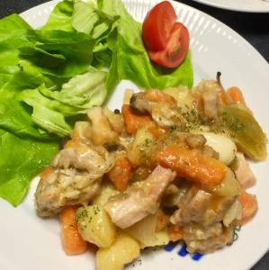鶏肉と野菜の洋風蒸し煮