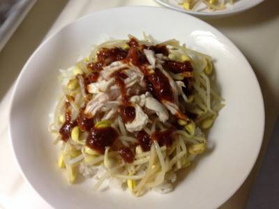 たっぷりもやしの白ビビンバ