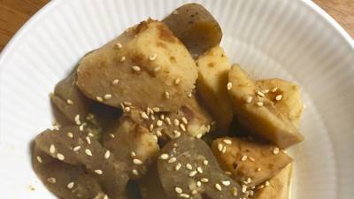 里芋とこんにゃくの土佐煮