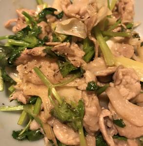 パクチーと豚肉のみそ炒め