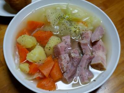 塩豚とキャベツのポトフ