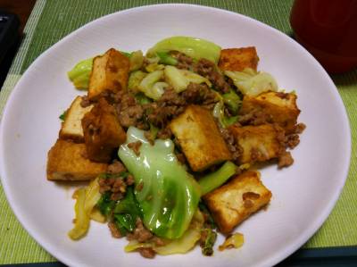 キャベツと厚揚げのみそ炒め