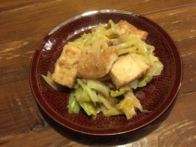 キャベツと厚揚げのみそ炒め