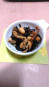 ひじきと豚バラ肉の煮物