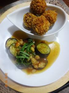 ハーフコロッケ