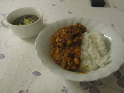 ごぼうと豆のキーマカレー