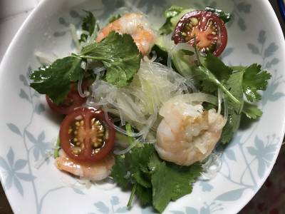 タイ風春雨サラダ 青唐酢風味