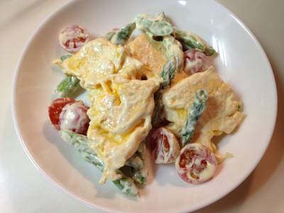 いり卵のサラダ