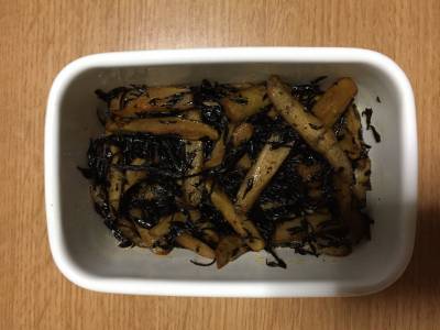 ごぼうとひじきのきんぴら