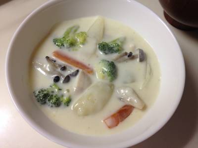 なめらかクリームシチュー