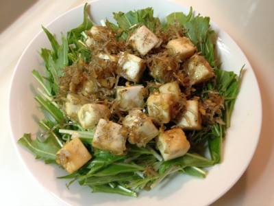 水菜とはんぺんの温サラダ