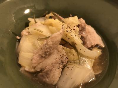 白菜と豚バラ肉の煮物