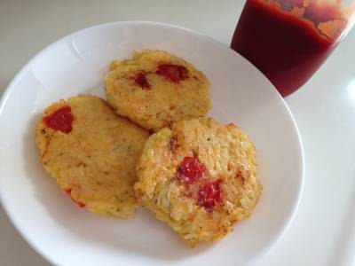 ミニトマトとしらすの卵ご飯焼き