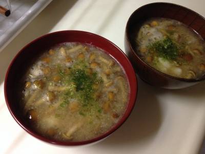 なめことろろみそ汁