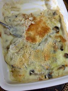 チキンマカロニグラタン