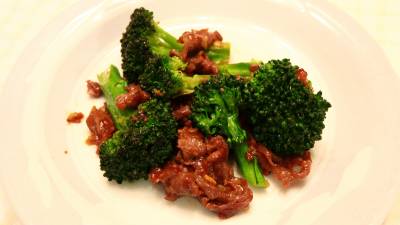 ブロッコリと牛肉のオイスターソース炒め