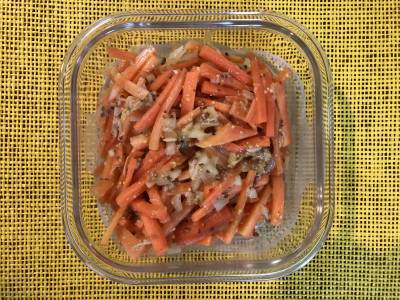 にんじんとツナのサラダ