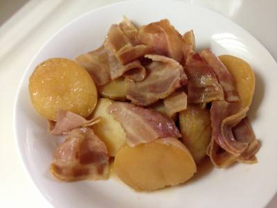 新じゃがとベーコンの甘辛煮