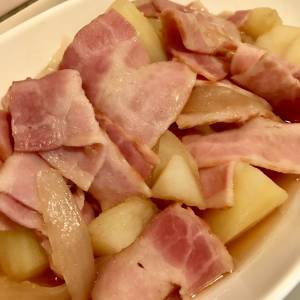 ベーコン肉じゃが