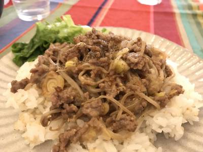 もやしの中華丼