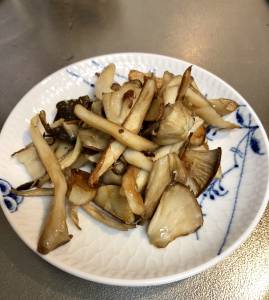 きのこの強火ソテー