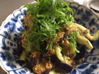 冷やしなすのごまソース