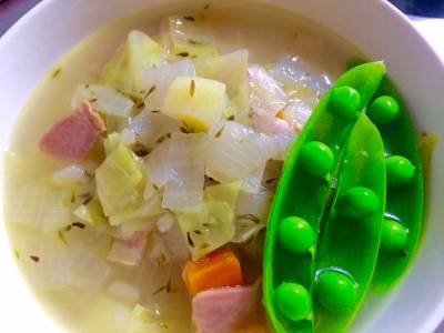 そら豆とたっぷり野菜のミネストローネ