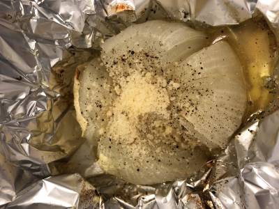 新たまねぎの丸ごとオーブン焼き