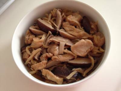 切り干し大根と麩の煮物