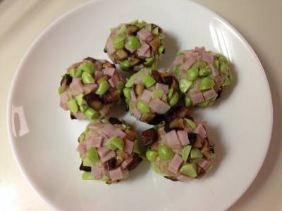 肉だんごの野菜蒸し（ツーホンニョユアン）