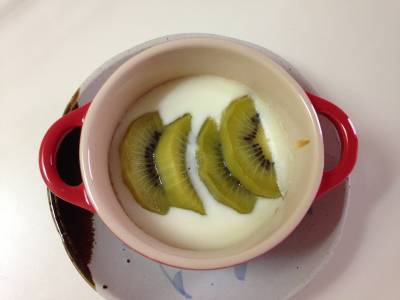 黄桃のヨーグルトグラタン